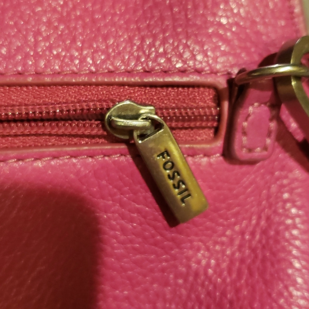 Fossil Purse - Picture 3 of 5